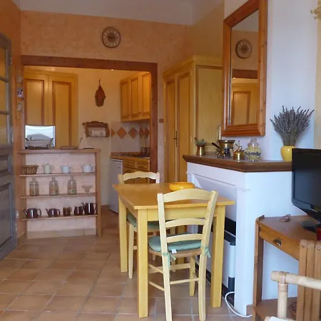 Studio Dans Maison De Village * Greoux-les-Bains